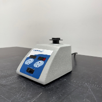 VWR Signature Mini Vortexer image 1